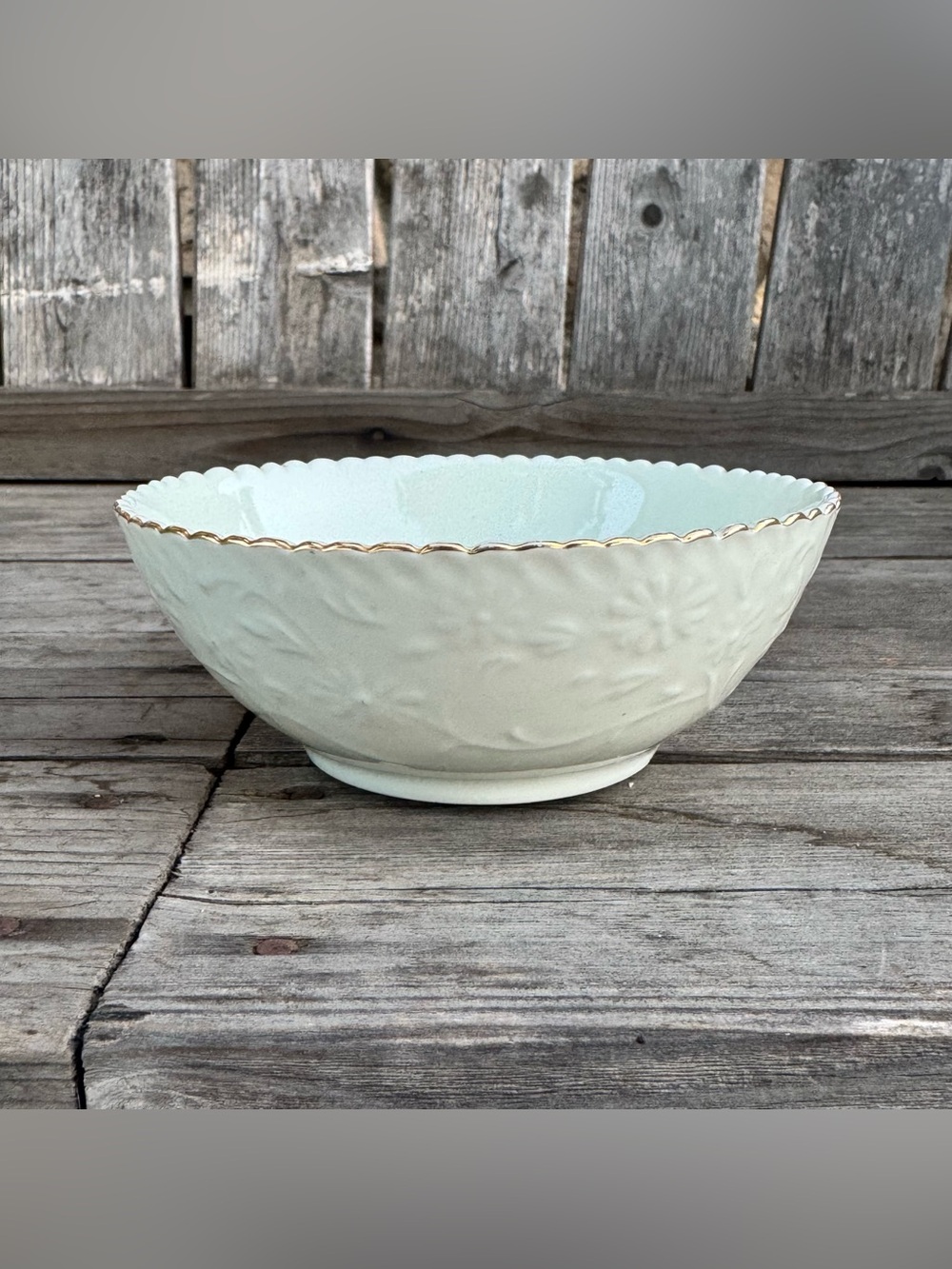 Whitehall Vintage The Crown Classics 5” Ivory Berry Bowl Gold Edge
